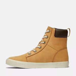 Timberland WOMEN'S SKYLA BAY 6-INCH BOOTS
| Size 7 medium